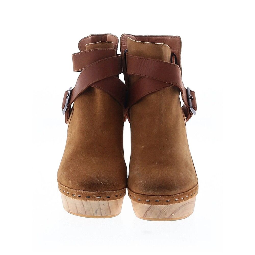 Free People Bungalow Clog Boots. Size 39 (US 8.5)